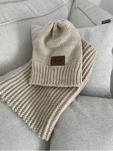 KOMPLET CZAPKA & KOMIN BUDYŃ