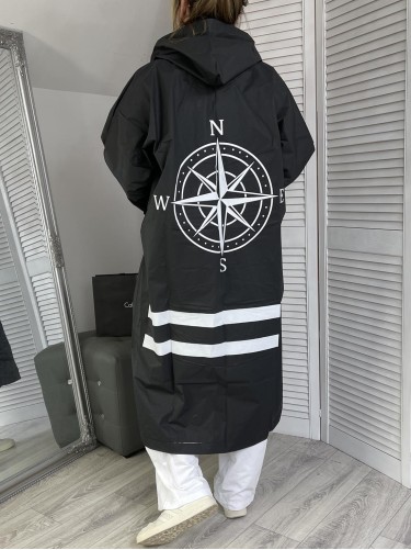 PŁASZCZ PRZECIWDESZCZOWY RÓŻA WIATRÓW BLACK