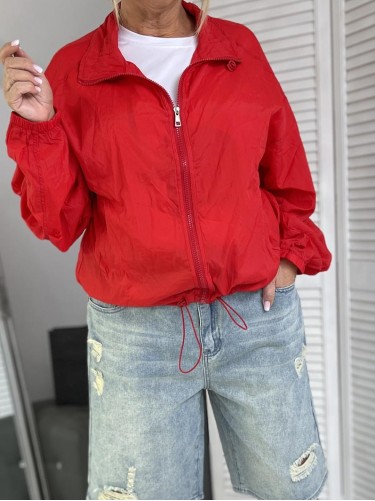 KURTKA CIENKA CLASSIC RED